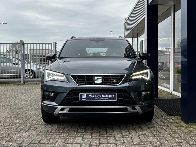 Seat ATECA 1.5 TSI FR Business Intense / Automaat / Dealer-Onderhouden / Vol-Leder / Cruise-Control / Climate-Control / Elektr.-Stoelen / Stoelverwarming / Apple-Carplay & Android-Auto / Keyless / LED / DAB Radio-Bluetooth / Navi / Draadloze-Telefoonlader / Flippers