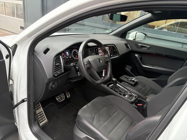 Seat ATECA 1.5 TSi DSG FR Business Intense CAMERA/KEYLESS/CARPLAY/PDC/TREKH.WEGKLAPBAAR