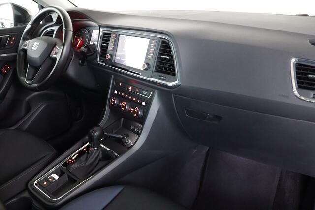 Seat ATECA 1.4 EcoTSI 150 pK / DSG / Pano / LED / Keyless / Camera