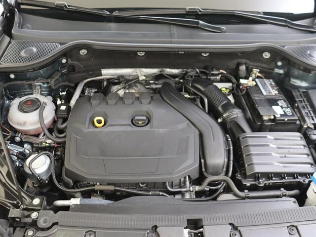 Seat ATECA 1.5 TSI Xperience Business Intense Rondom Camera Superrr Kilometerstand All season banden