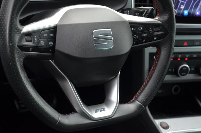 Seat ATECA 1.5 TSI FR Business Intense Navi/Led/Pdc/Ecc/Virtueel dashboard/Cruise control adaptief/Audio installatie premium/Achteruitrijcamera en Rondomzicht camera/Stoelverwarming