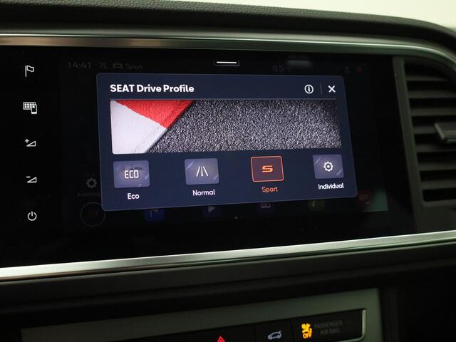 Seat ATECA 1.5TSI/150PK FL FR DSG · Beats Audio · Panoramadak · Camera + Parkeersensoren