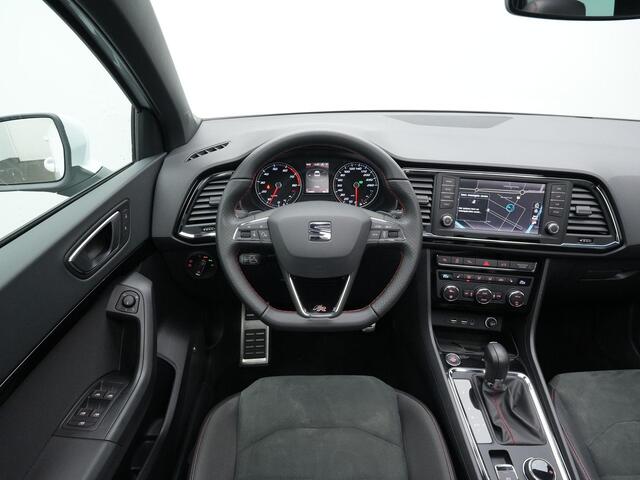 Seat ATECA 1.5 TSI 150 pk DSG FR | Panoramadak | Trekhaak | 360 Camera | Beats Audio | Adaptive Cruise | Elektrische achterklep | Stoelverwarming | Navigatie