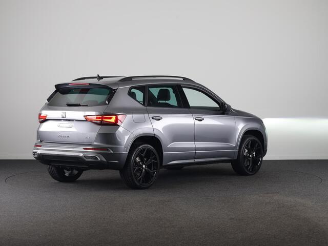Seat ATECA 1.5 TSI FR Business Intense | Elektr. Panoramisch kanteldak| Velgen 'Exclusive Glossy Black', 19 inch | Kuipstoelen, Dinamica Aurora Blue (suede look) | Verwambare voorstoelen + Stuurwiel | Draadloze Carplay