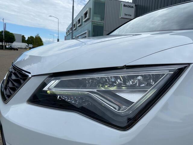 Seat ATECA 1.5 EcoTSI 150pk DSG-7 Style Business Intense met Camera, Carpla