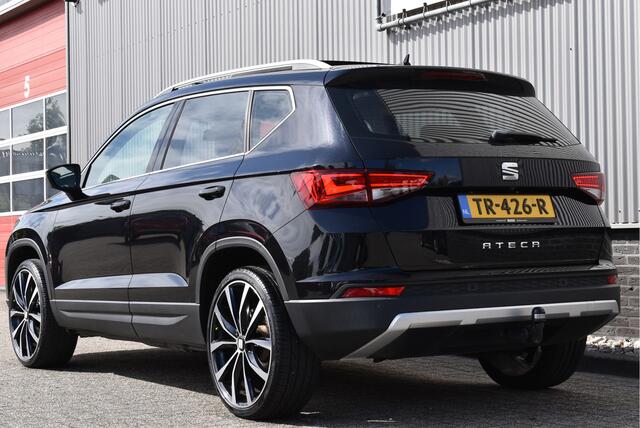 Seat ATECA 1.4 TSI Intense Panorama, Adaptive cruise, Wegkl. trekhaak, Camera, Keyless, Carplay