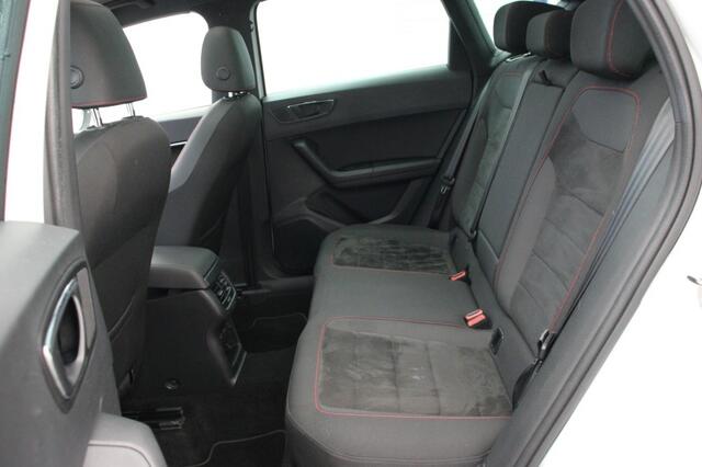 Seat ATECA 1.5 TSI FR Business Intense Automaat - Panorama, Camera, Beats, Keyless, Stoelverw.