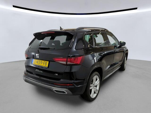 Seat ATECA 1.5 TSI 150pk FR Business Intense Navigatie / Perkeersensoren / 18"LM velgen / Camera / Clima / Carplay