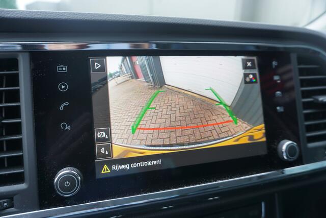 Seat ATECA 1.0 TSI Style Intense | PANO DAK | FULL LED | CAMERA | STOELVERW. | BEATS AUDIO |