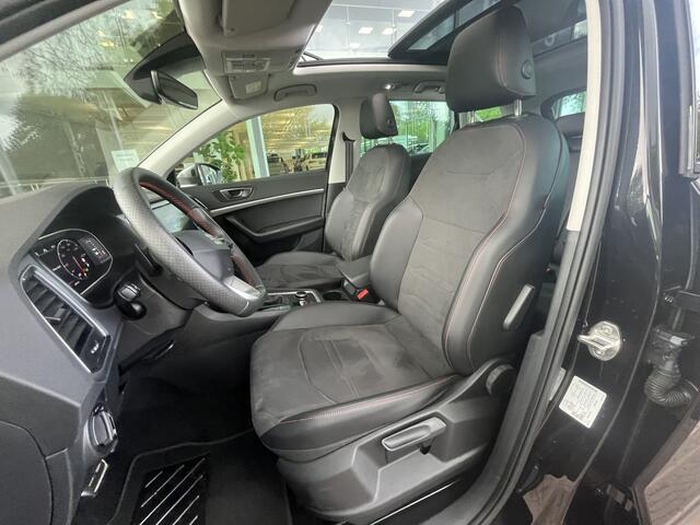 Seat ATECA 1.5 TSI 150pk DSG FR Business Intense / Panorama dak / Virtual cockpit / Leder / alcantara bekleding / 19'' LMV