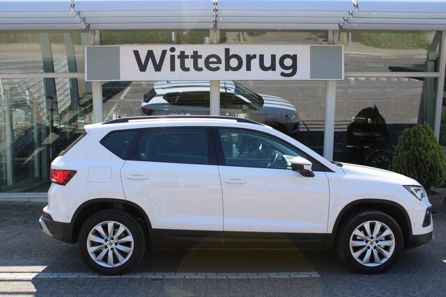 Seat ATECA 1.5 TSI 150PK DSG Style Business Intense LM 17", verw. stuur & stoelen, Apple Carplay/Android Auto