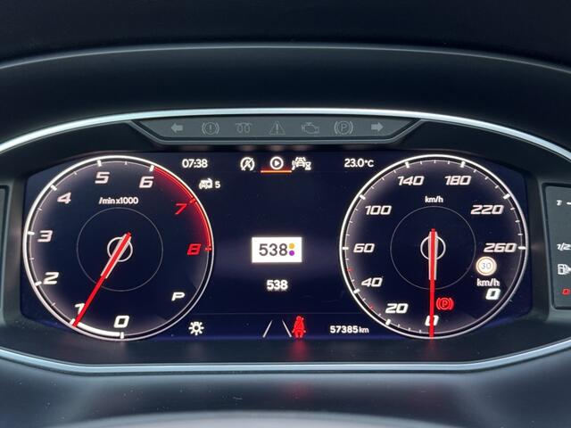 Seat ATECA 1.5TSI FR Bns Int./Pano/Stoelverw/Afn trekh/Camera/dode hoek/