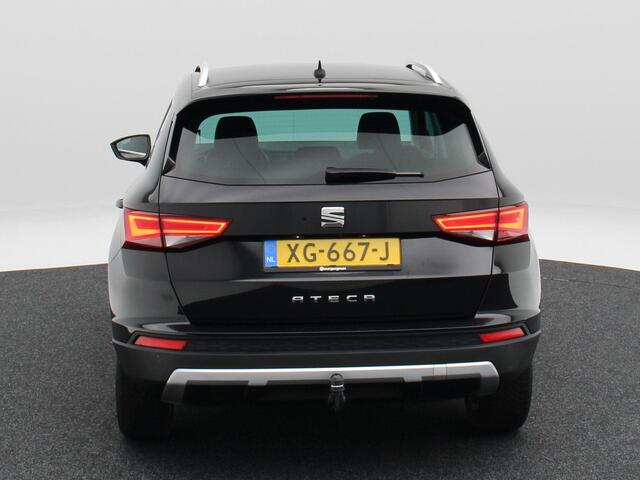 Seat ATECA 1.0 EcoTSi 110 Pk Style Business Intense | Full LED | Trekhaak | Stoelverwarming | Camera | CarPlay | Alcantara | Cruise Control | 17 Inch |