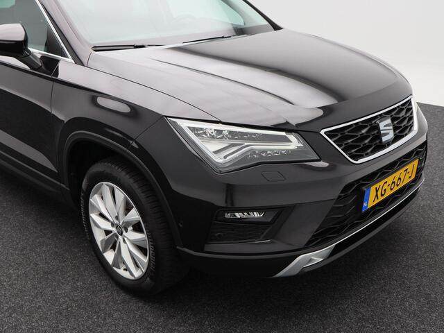 Seat ATECA 1.0 EcoTSi 110 Pk Style Business Intense | Full LED | Trekhaak | Stoelverwarming | Camera | CarPlay | Alcantara | Cruise Control | 17 Inch |