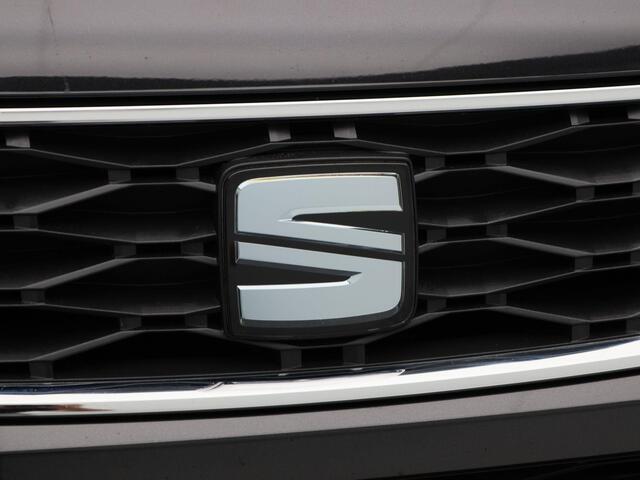Seat ATECA 1.0 EcoTSi 110 Pk Style Business Intense | Full LED | Trekhaak | Stoelverwarming | Camera | CarPlay | Alcantara | Cruise Control | 17 Inch |