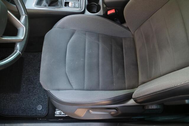 Seat ATECA 1.0 EcoTSI Style | Camera | Elektr. A. Klep | Carplay |