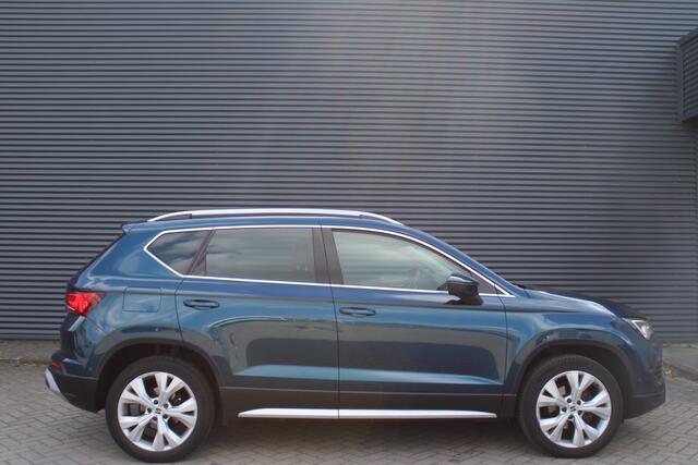 Seat ATECA 1.5 TSI Xperience Intense Navigatie 360-Camera DAB Led Alcantara Zwenkbare-Trekhaak