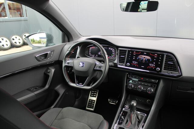 Seat ATECA 1.5 TSI FR | Incl. 12 Maanden garantie | Adaptieve Cruise | Airco | Bluetooth | Parkeercamera | Parkeersensoren | Navigatie | Stoelverwarming | Apple Carplay/Android Auto | Elektrisch inklapbare trekhaak | + Winterset