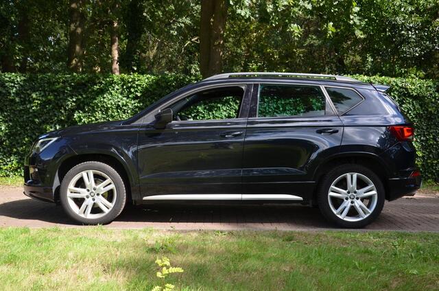 Seat ATECA 1.5 TSI FR Business Intense Automaat/Navi/Led/Pdc/Ecc/Panoramadak/Virtueel dashboard/cruise control adaptief met Stop&Go/Audio installatie premium/Trekhaak/Achteruitrijcamera
