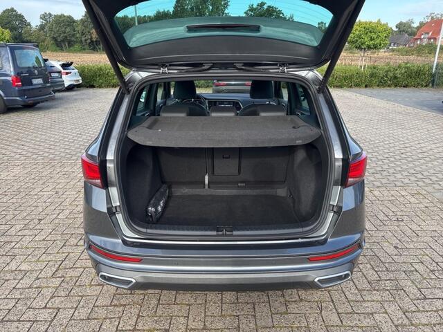 Seat ATECA 1.5 TSI DSG FR PANO-DAK/BEATS-AUDIO/E-KLEP/ACC/CAMERA/NAVI