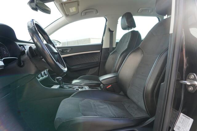 Seat ATECA 1.5 TSI DSG Xperience Intense | CAMERA | TREKHAAK | STOEL/STUURVERW. | LEDER/ALCANTARA |