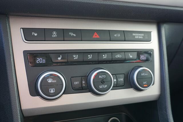 Seat ATECA 1.5 TSI DSG Xperience Intense | CAMERA | TREKHAAK | STOEL/STUURVERW. | LEDER/ALCANTARA |