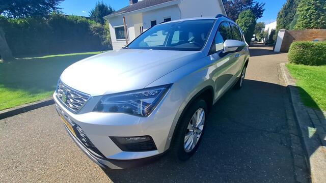 Seat ATECA 1.0 EcoTSI St BnsInt/parkeercamera