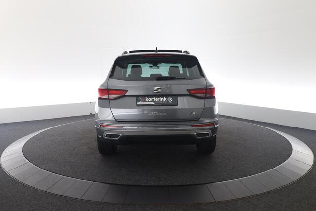 Seat ATECA 1.5 TSI DSG FR Business Intense Afn. Trekhaak | 19 inch velgen |Panoramische kantel-dak |