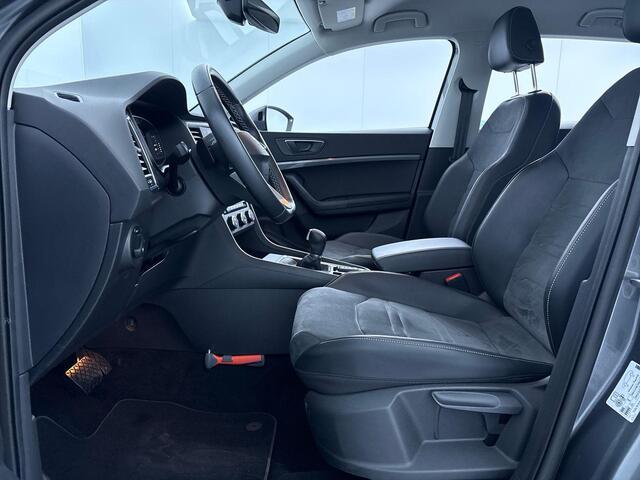 Seat ATECA 1.5 TSI Style Business Intense 150 pk Automaat | Navigatie | Parkeersensoren (Park assist) | Achteruitrijcamera | Adaptieve cruise control |