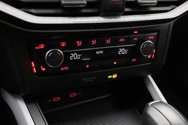 Seat Arona 1.0 TSI 110PK DSG Style Business Intense | Navi | Virtual Cockpit | Cruise | Clima | 17 inch | Privacy glas | Apple Carplay / Android Auto