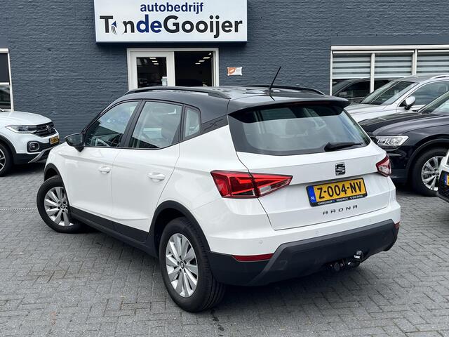 Seat Arona 1.0 TSi Style | CLIMA | APPLE CARPLAY | STOELVERW. | TREKHAAK |