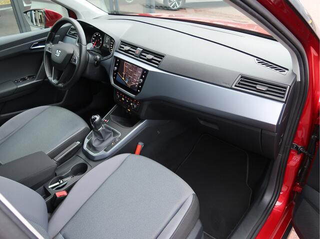 Seat Arona 1.0 TSI Style Business Intense | camera | adapt cruise |