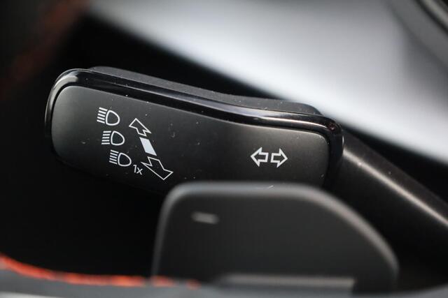 Seat Arona 1.0 EcoTSI FR Business Connect