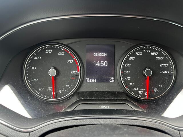 Seat Arona 1.0 TSI FR Launch Edition DSG-7 Automaat / Afneembare trekhaak / Full led / 18'' LMV /