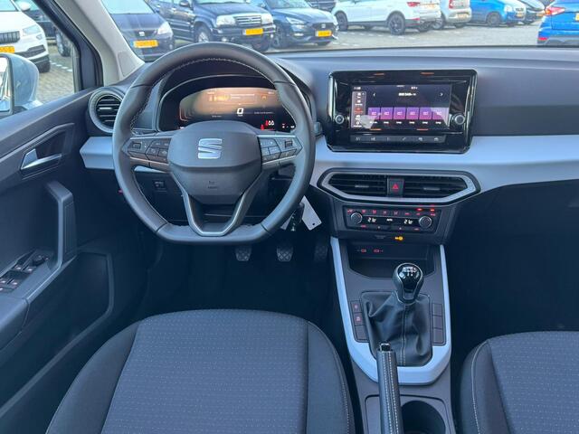 Seat Arona 1.0 EcoTSI Style / NIEUWE AUTO 2024 OP KENTEKEN /