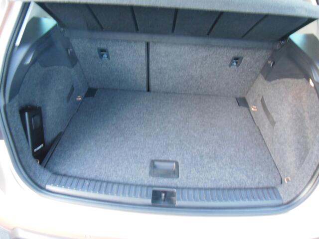 Seat Arona 1.0 TSI Style Business Intense Fantastische auto Staat in Hoogeveen