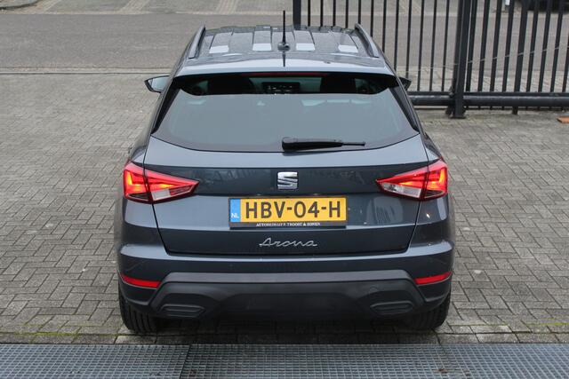Seat Arona 1.0 EcoTSI Style Automaat/Digitaal dashboard/Lage kilomterstand/Parkeersensoren/Lane assist/Cruise control/Lichtmetalen velgen.