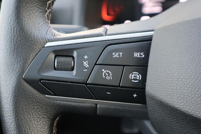 Seat Arona 1.0 EcoTSI STYLE DIGITAL DASH|APPLE CARPLAY|NIEUWSTAAT|FABRIEKSGARANTIE!