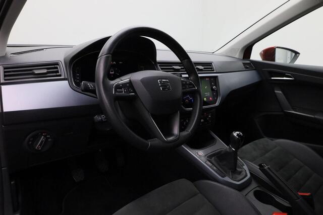 Seat Arona 1.0 TSI 95 pk Style Business Intense Plus | Leder/alcantara | Achteruitrijcamera | Stoelverwarming | Navigatie | Adaptive Cruise | Keyless Entry
