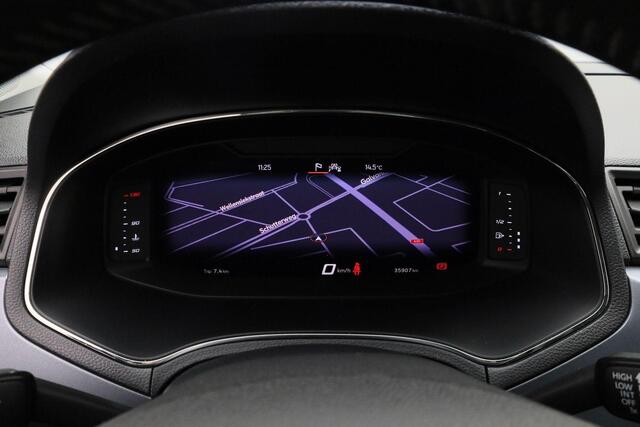 Seat Arona 1.0 TSI 95 pk Style Business Intense Plus | Leder/alcantara | Achteruitrijcamera | Stoelverwarming | Navigatie | Adaptive Cruise | Keyless Entry