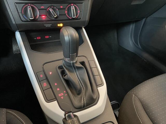 Seat Arona 1.0 EcoTSI Style Automaat,Apple Carplay Android/Auto,Virtual Cockpit/,Parkeersensoren,Lane assist,Airco,Cruise Control,16 Inch Lmv,Nieuwstaat