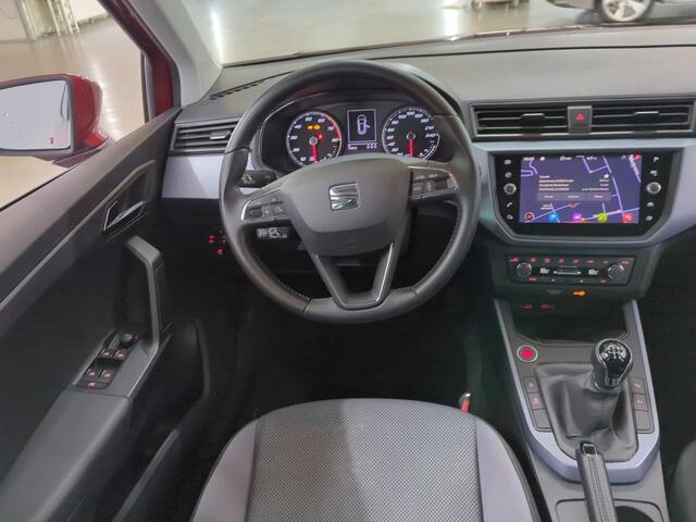 Seat Arona 1.0 TSI 95pk Style Business Intense / Navigatie / Camera / Trekhaak