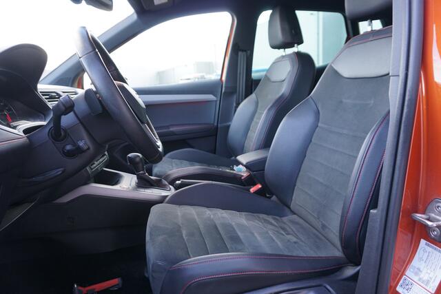 Seat Arona 1.0 TSI FR Automaat Intense | LEDER | CAMERA | ADAPT. CRUISE | ECC |