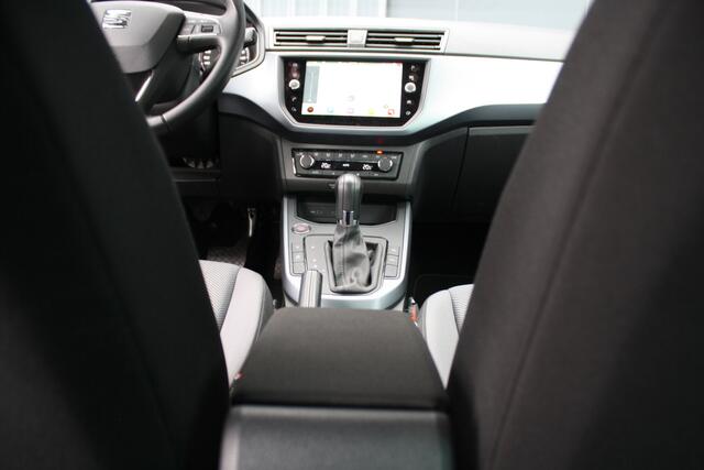 Seat Arona 1.0 TSI Style Business Intense - AUTOMAAT - NAVIGATIE - CAMERA - 1e EIGENAAR - RIJKLAAR