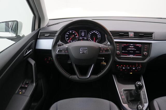 Seat Arona 1.0 TSI Style / Airco Climate Control / Cruise Control / Navigatie Apple CarPlay & Android Auto / LMV / Onderhoudshistorie aanwezig /