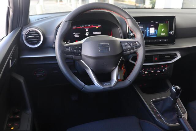Seat Arona FR Anniversary EcoTSI | Kuip sportstoelen | 18" lichtmetalen velgen | Achteruitrijcamera