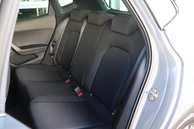 Seat Arona FR Anniversary EcoTSI | Kuip sportstoelen | 18" lichtmetalen velgen | Achteruitrijcamera