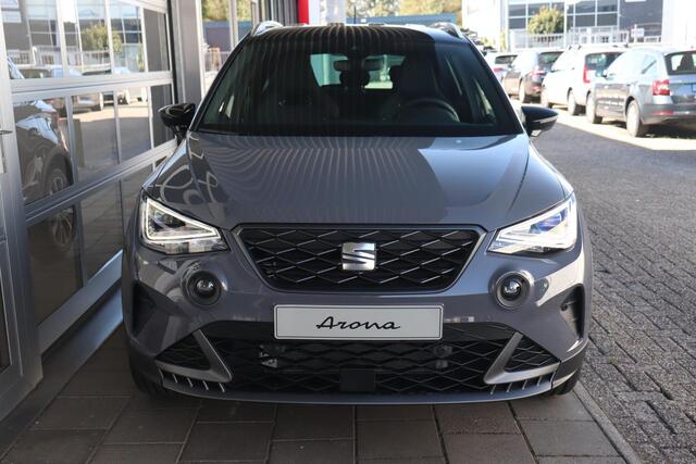 Seat Arona FR Anniversary EcoTSI | Kuip sportstoelen | 18" lichtmetalen velgen | Achteruitrijcamera