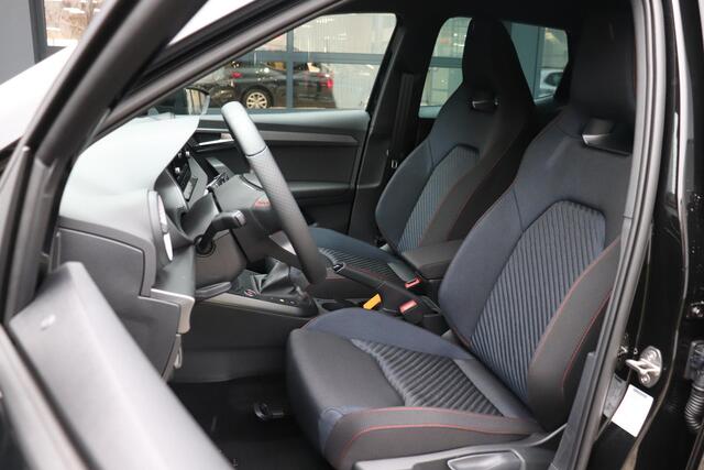 Seat Arona 1.0 TSI FR Business Connect Black Edition | Achteruitrijcamera | Adaptieve Cruise Control | Keyless Entry/go | Stoelverwarming