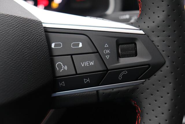 Seat Arona 1.0 TSI FR Business Connect Black Edition | Achteruitrijcamera | Adaptieve Cruise Control | Keyless Entry/go | Stoelverwarming